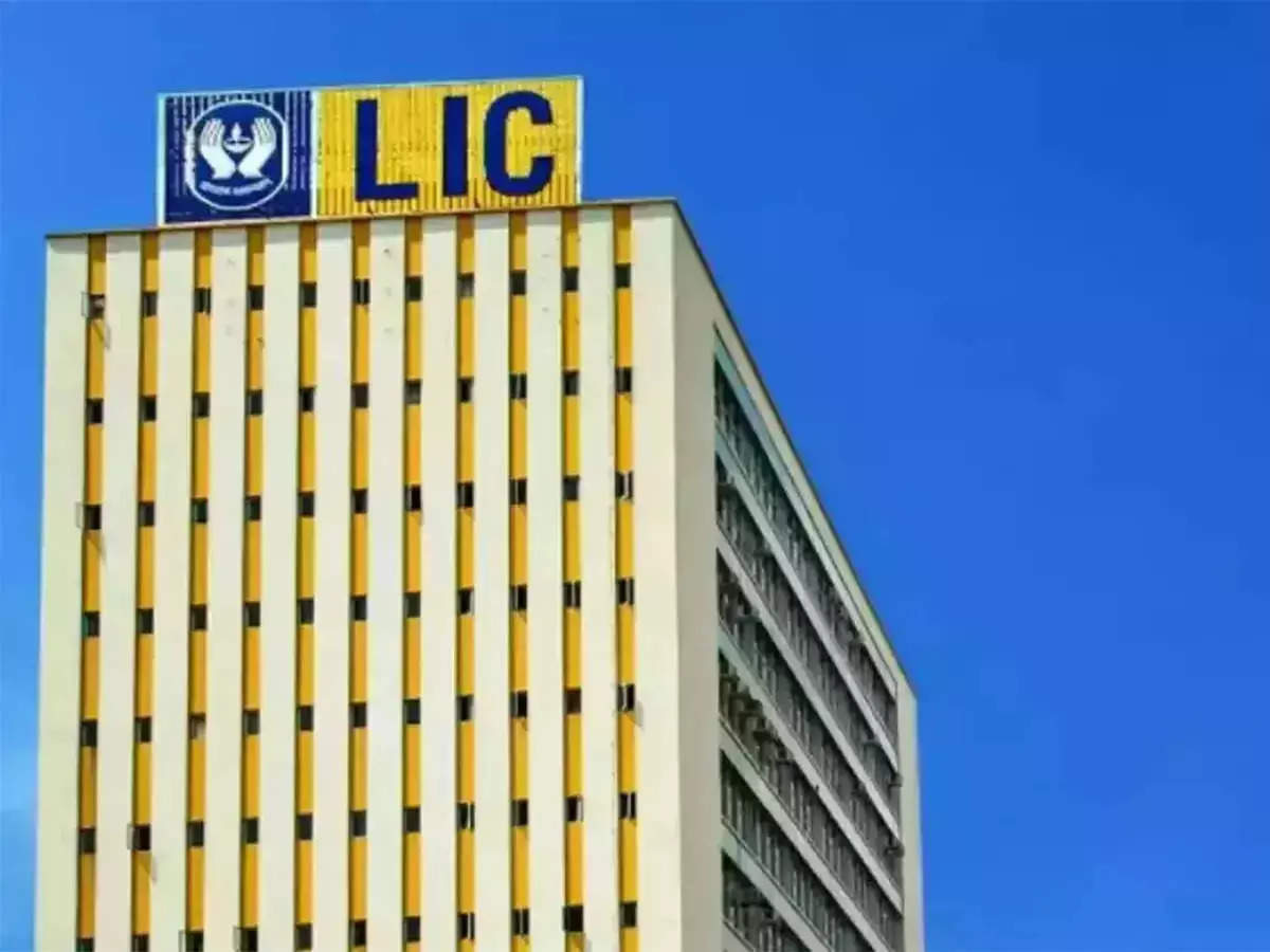 LIC IPO News