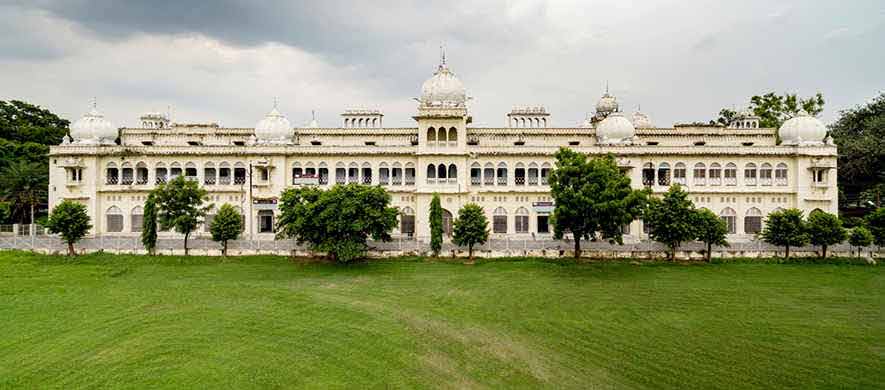 Lucknow University