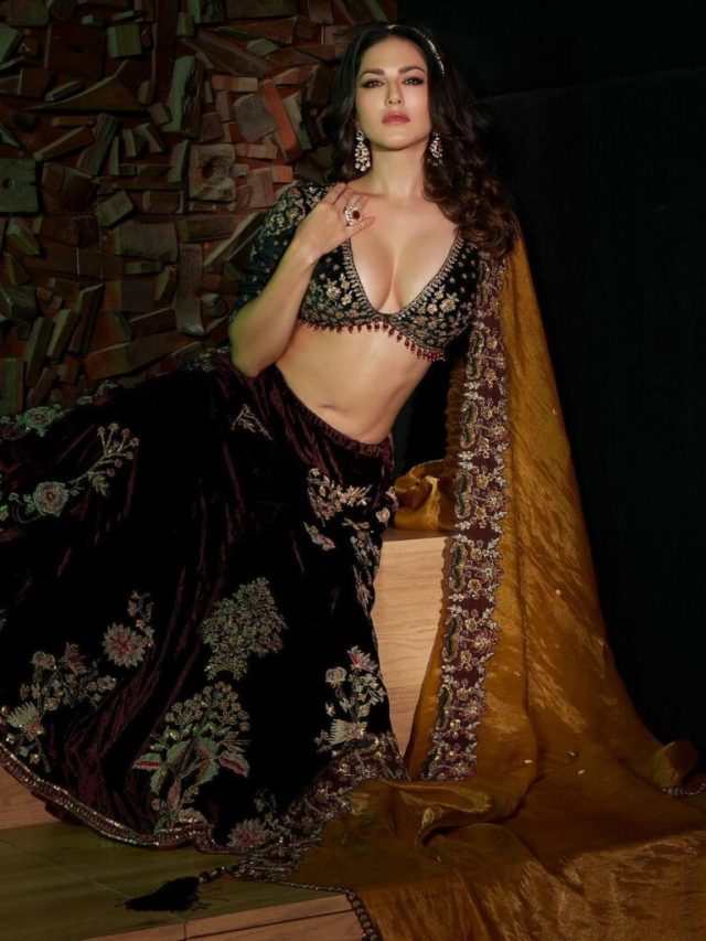 Sunny-Leone-14-1-909x1024