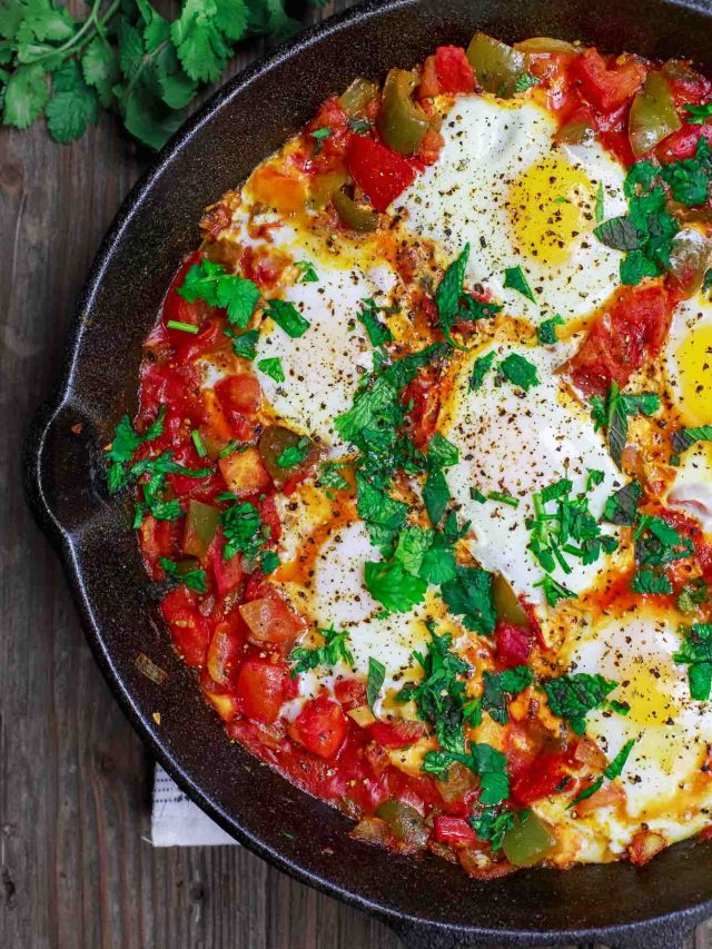 Shakshuka-Recipe-The-Mediterranean-Dish-100