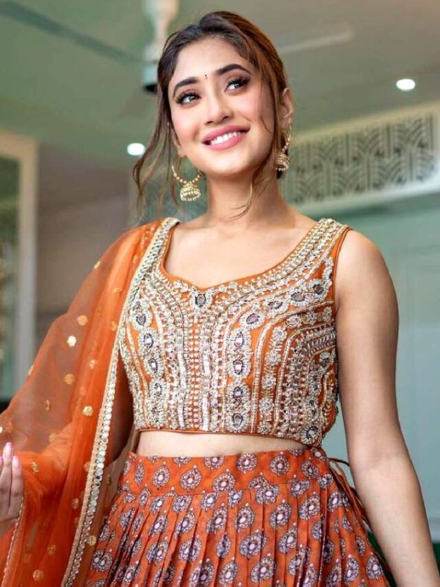 shivangi-joshi-lehenga-looks-1669813072