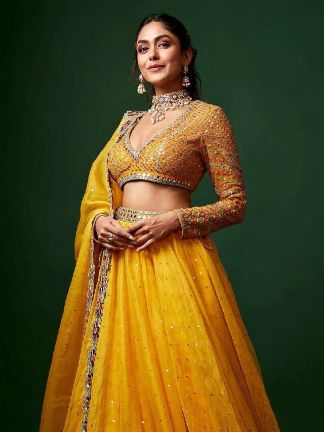 cropped-mrunal-thakur-lehenga-1702280939.jpeg